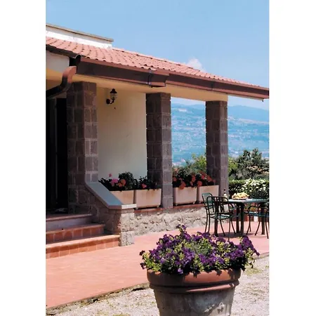 Le Casine-perignano-spinelli Sleeps 12 Pool Villa *