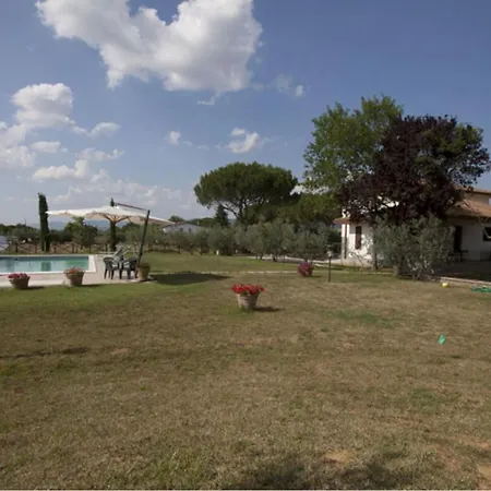 Le Casine-perignano-spinelli Sleeps 12 Pool Villa